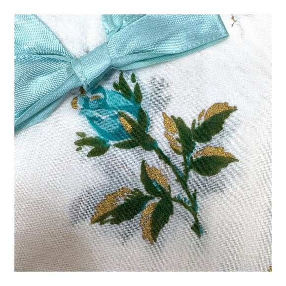 Vintage Burmel Original Blue Roses Floral Handkerchief Collectible NEW Old Stock - Picture 3 of 3